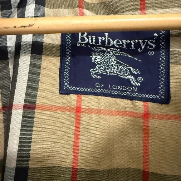 Vintage Burberrys Trench Coat Long Beige Nova Check Wool Liner - Picture 11 of 12